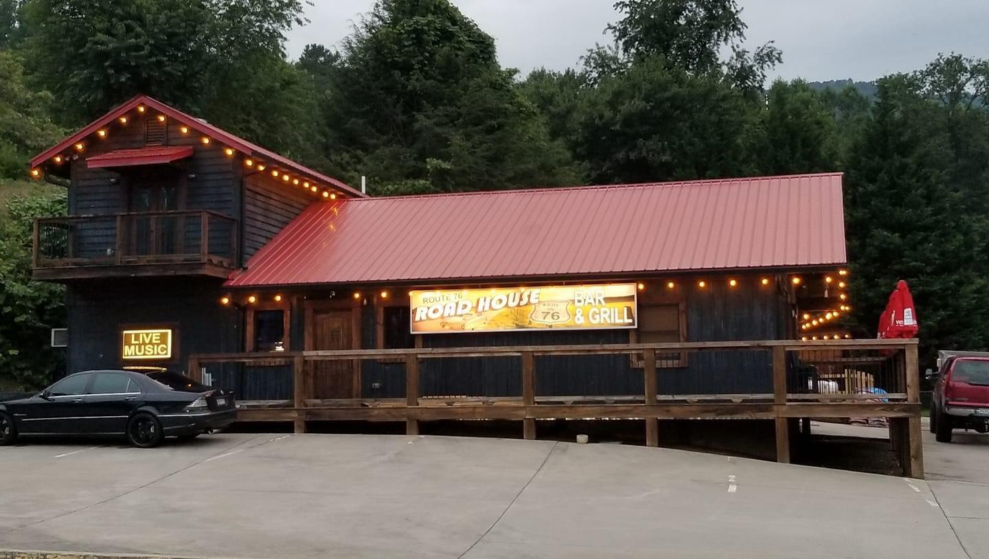 Route 76 Roadhouse Bar & Grill